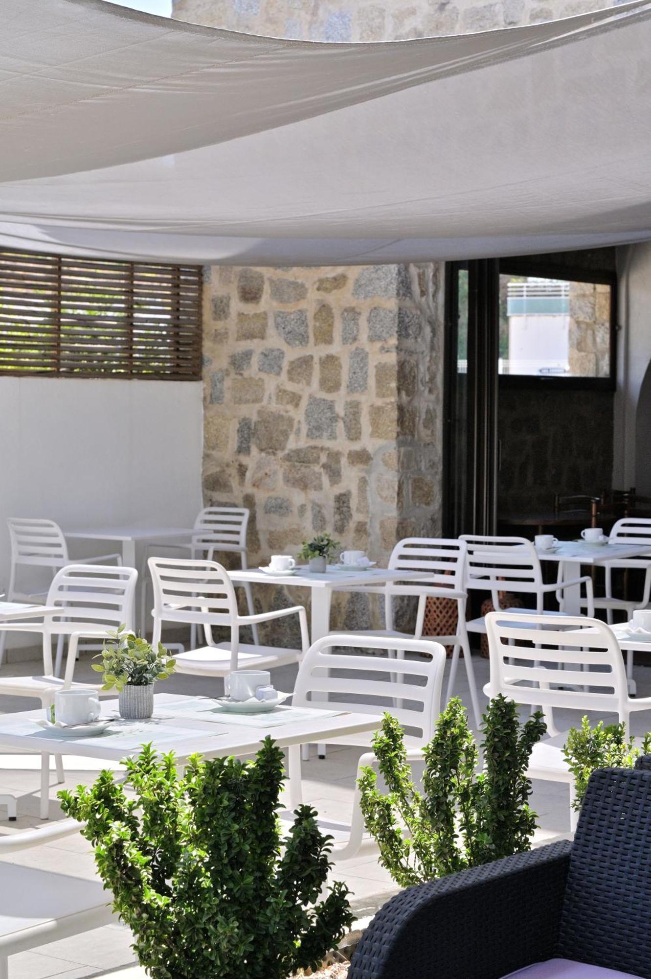 Hotel De Porticcio Екстериор снимка