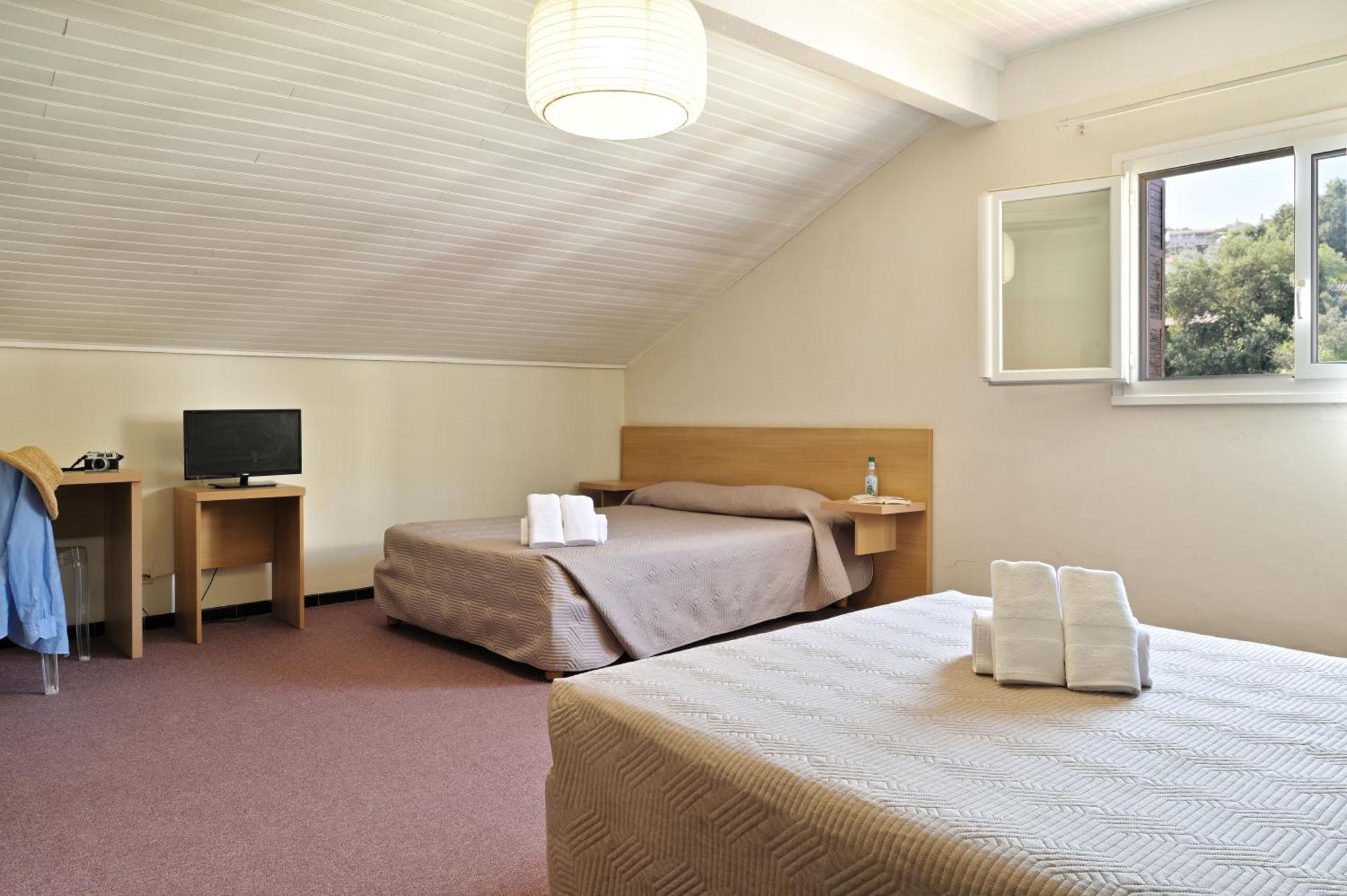Hotel De Porticcio Екстериор снимка